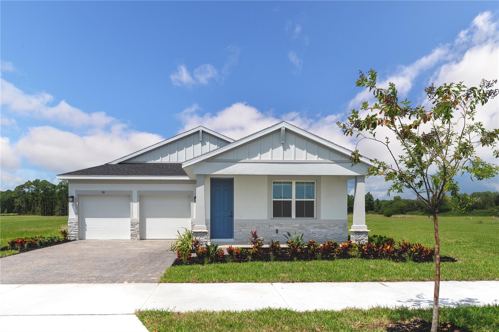 Listing photo 1 for 11118 Nellie Crossing Cir