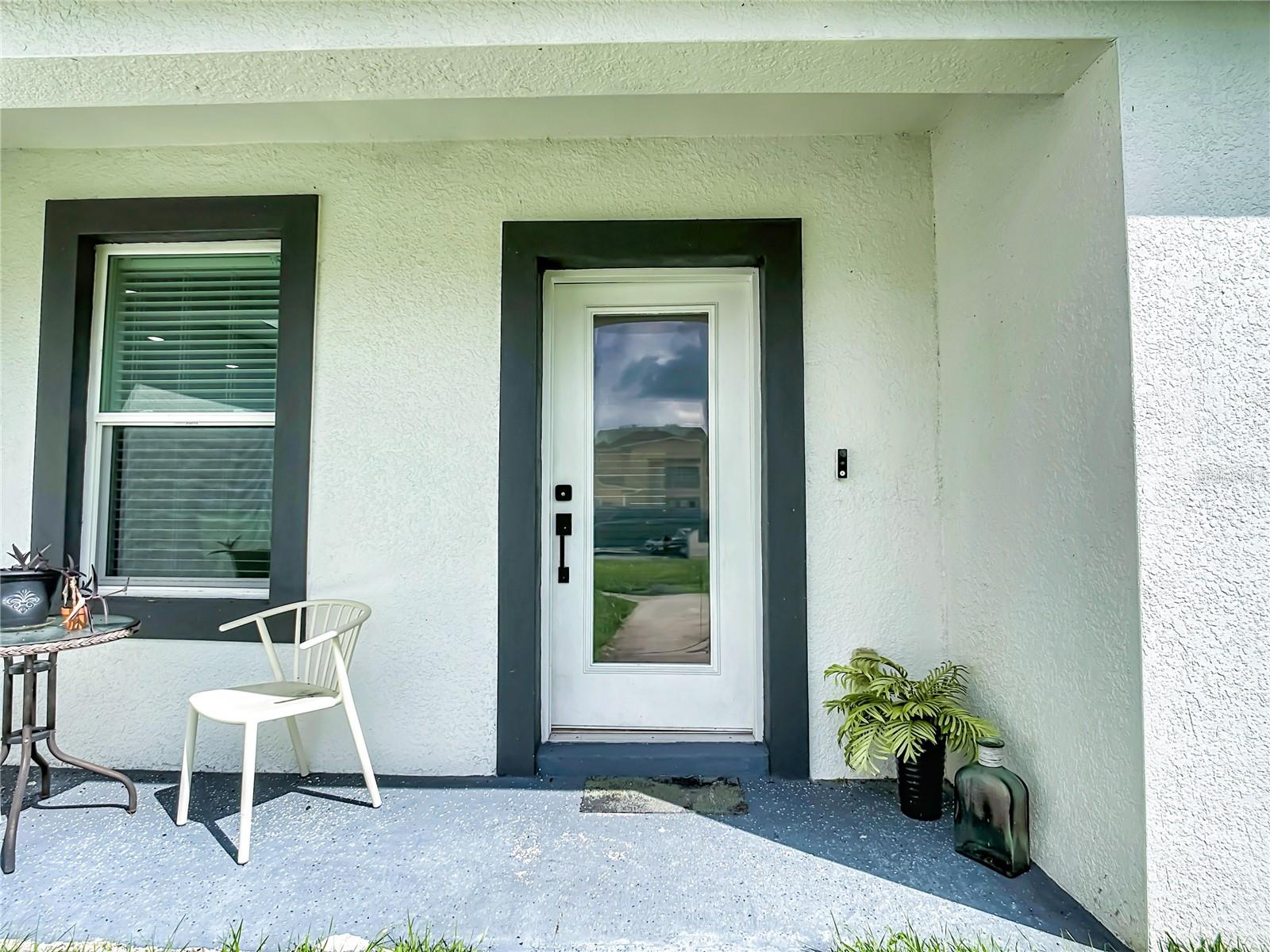 Listing photo 3 for 668 Dromedary Ct