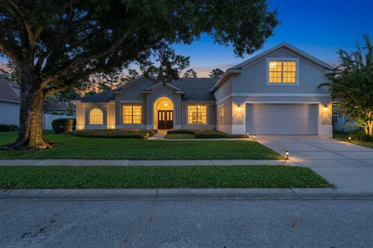 Listing photo 1 for 9041 Laurel Ridge Dr