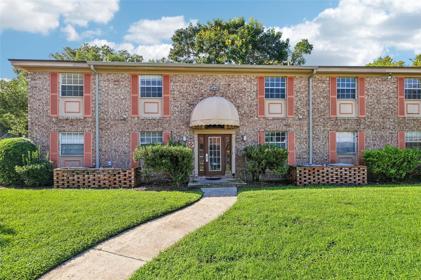 2313 HAYWOOD COURT Unit 201