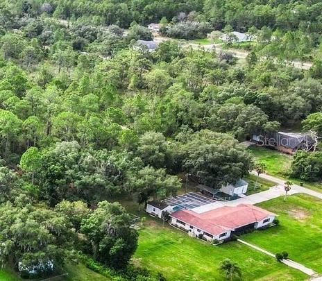 Listing photo 2 for 2970 Plumosa Dr