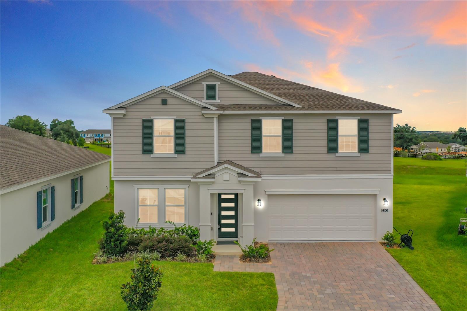Listing photo 1 for 7542 Headwaters Ct