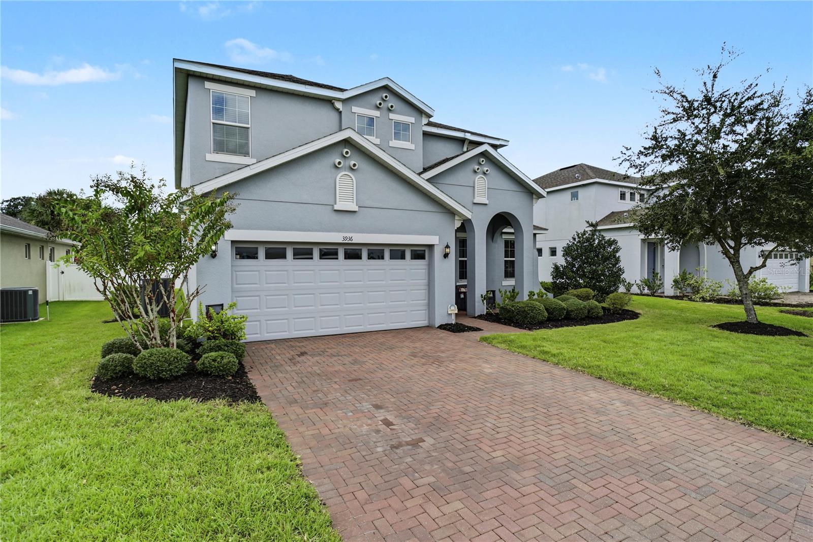 Listing photo 2 for 3936 Night Heron Dr