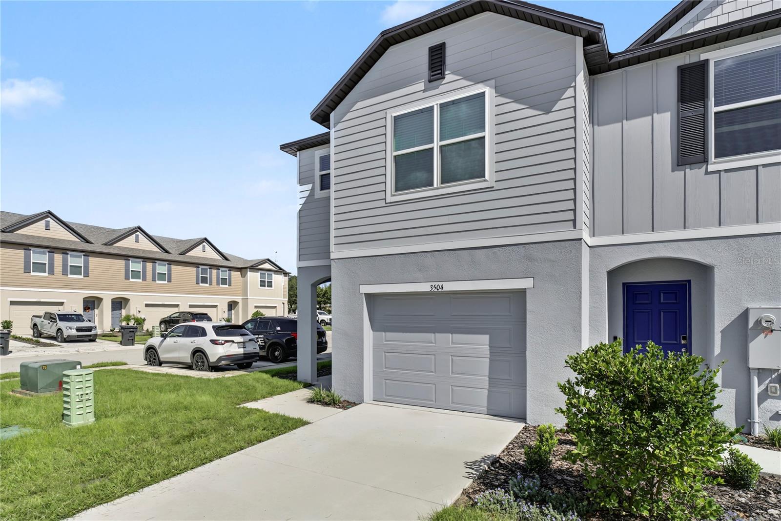 Listing photo 3 for 3504 Eagles Crossing Way