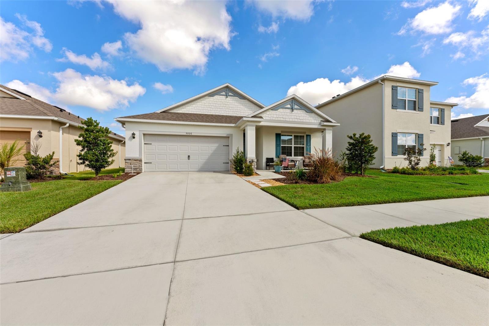 Listing photo 1 for 5006 Foxglove Cir
