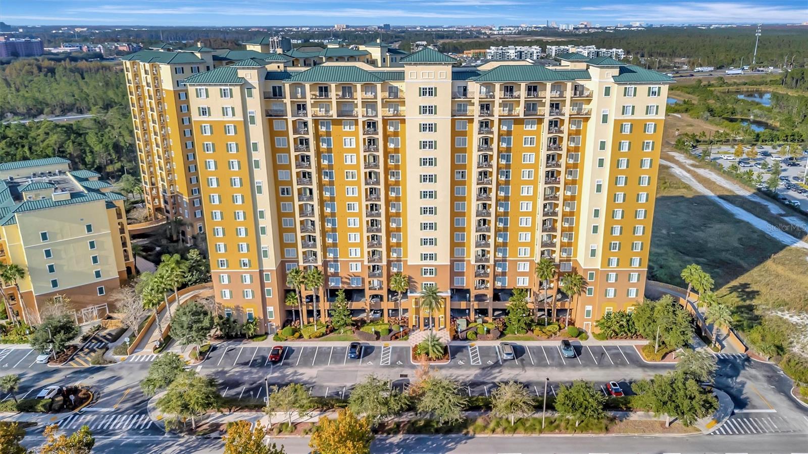 Listing photo 1 for 8101 Resort Village Drive #31308