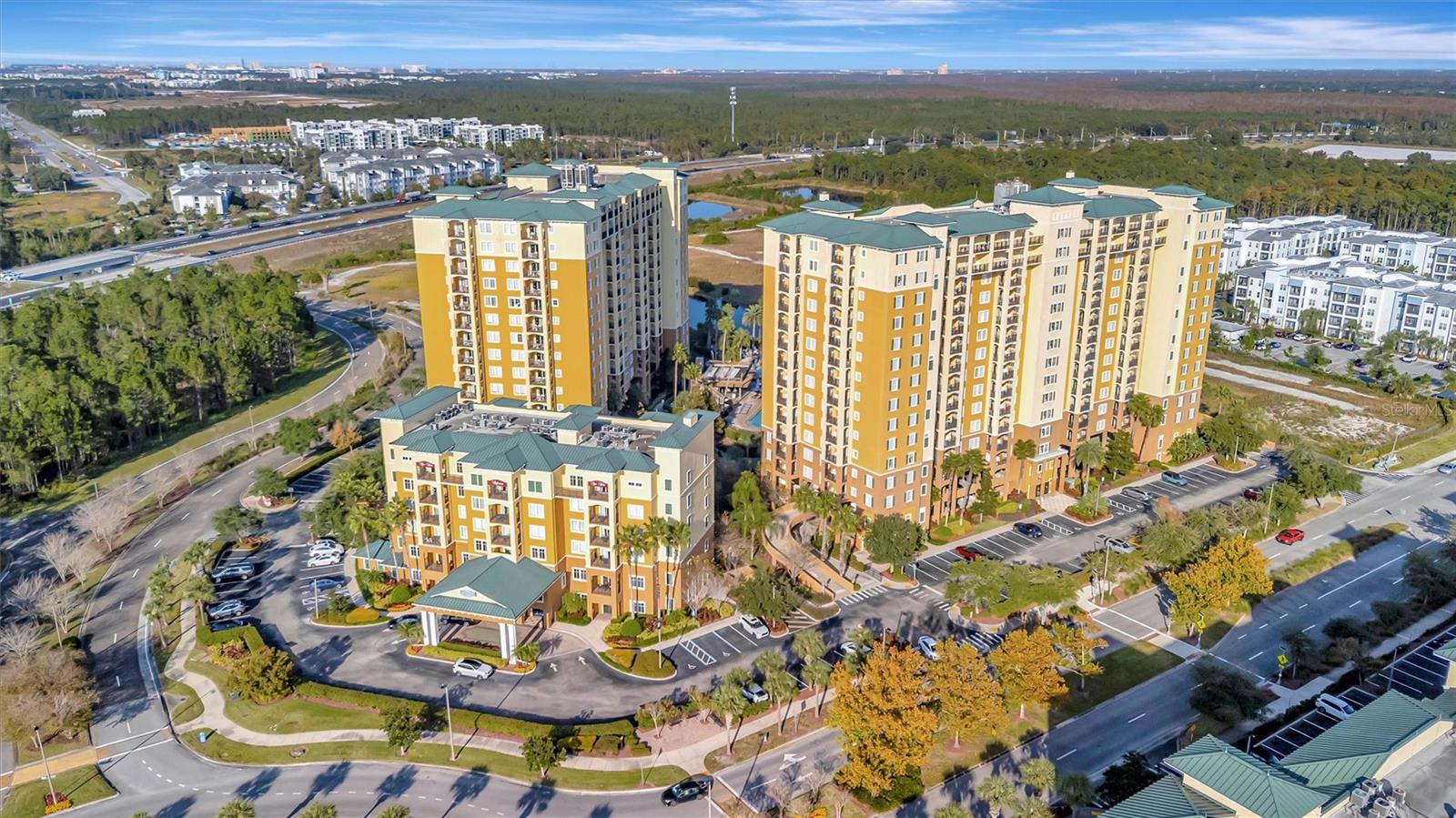 Listing photo 2 for 8101 Resort Village Drive #31308
