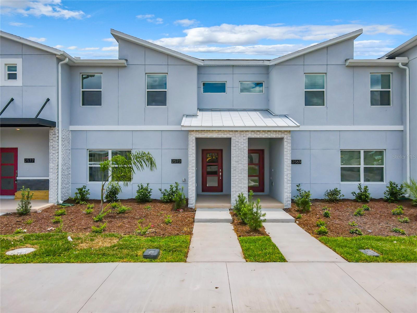 2573 READING TRAIL