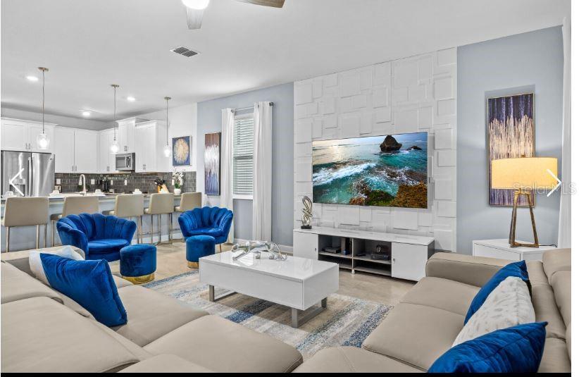Listing photo 3 for 9080 Sommerset Hills Dr