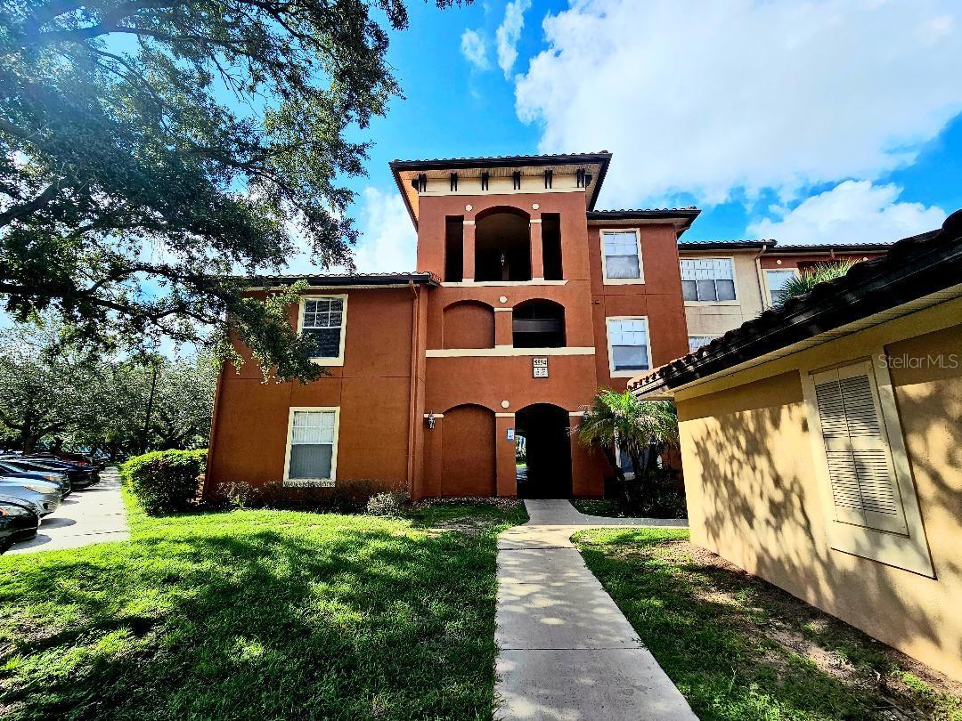5572 METROWEST BOULEVARD Unit 312