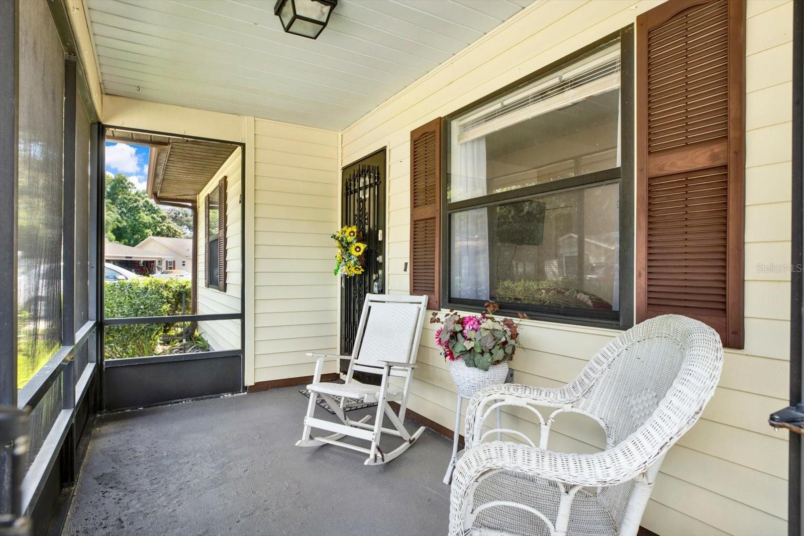 Listing photo 3 for 4821 Leisurewood Ln