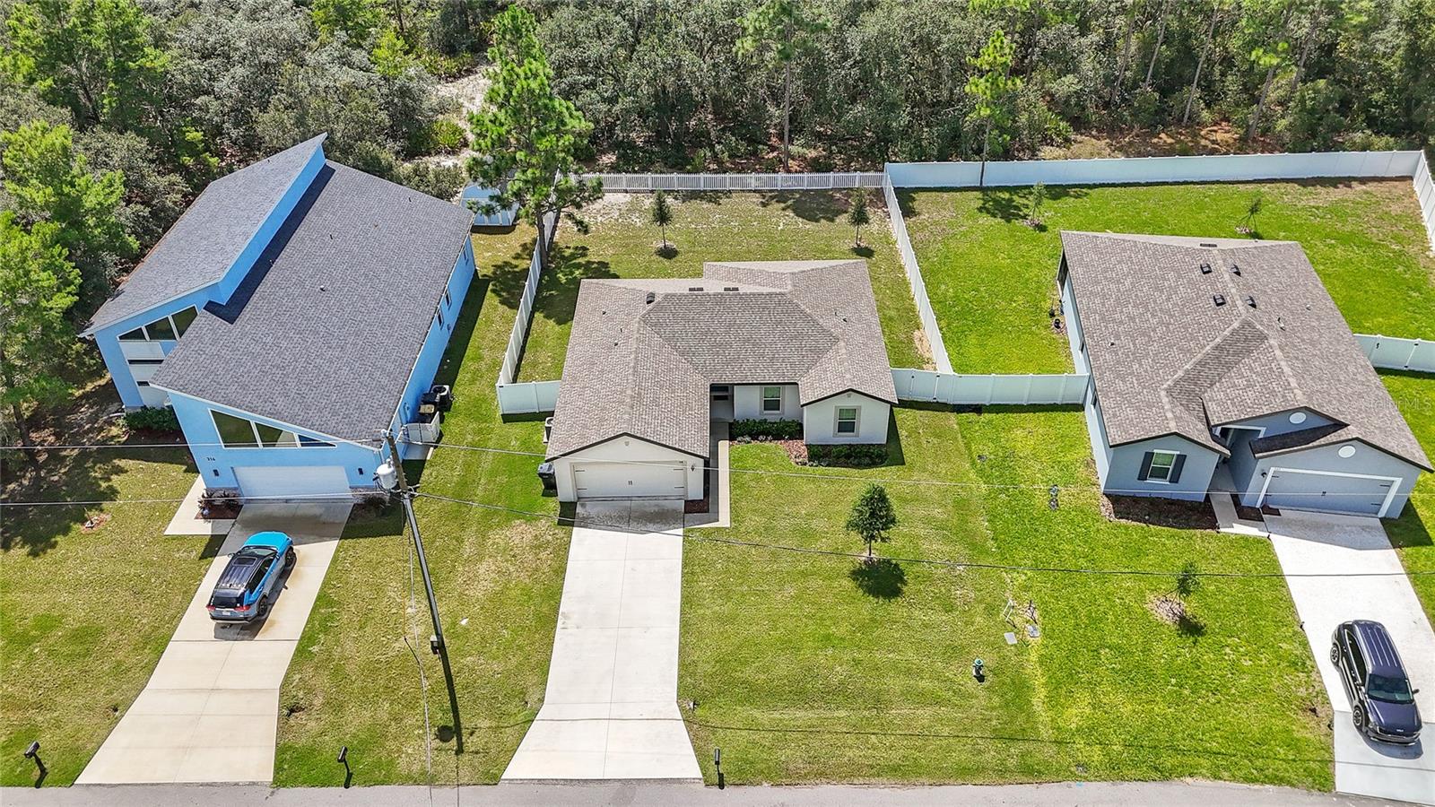 Listing photo 2 for 318 Bowfin Ct