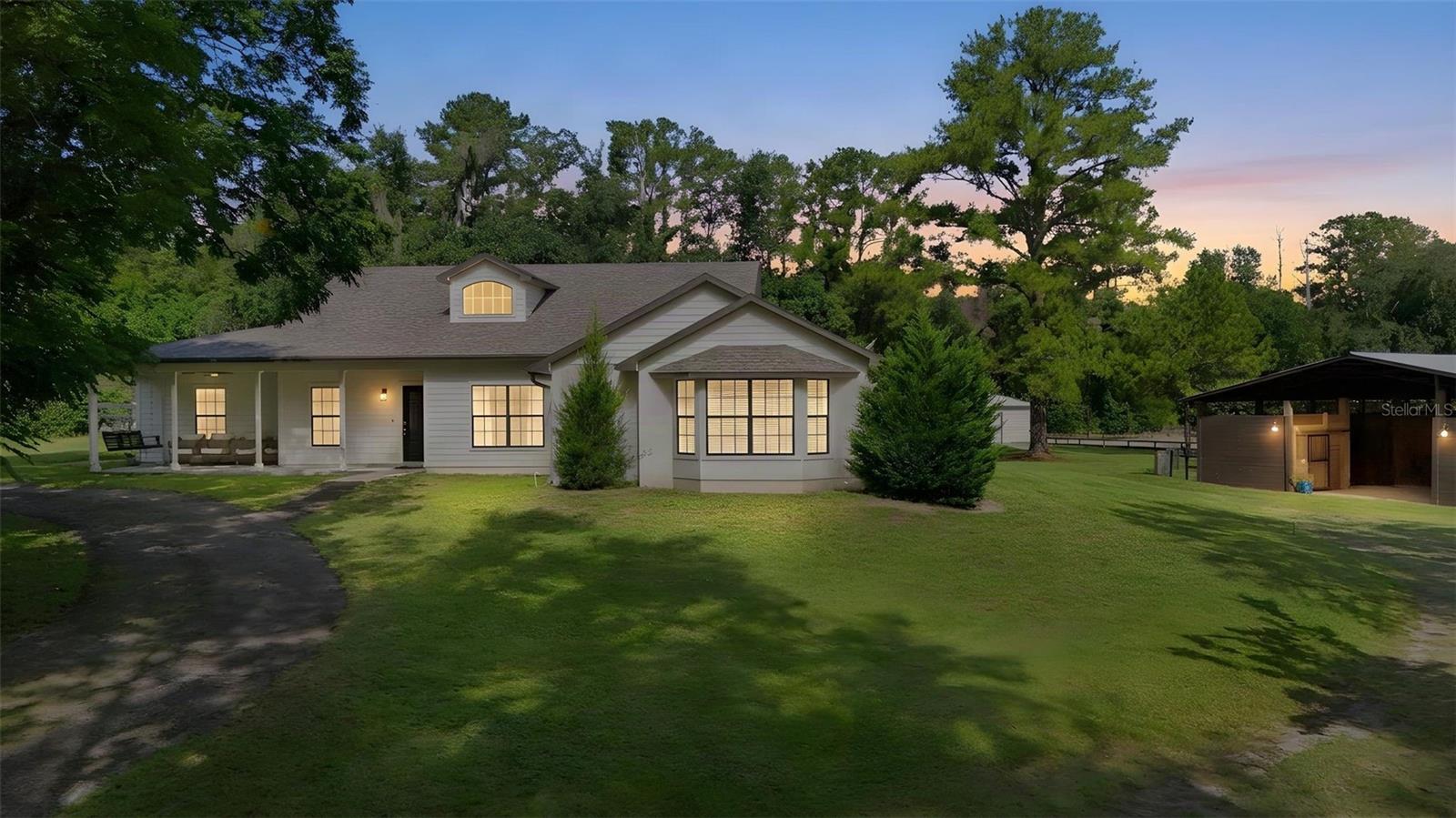 Listing photo 2 for 22301 Coronado Somerset Dr