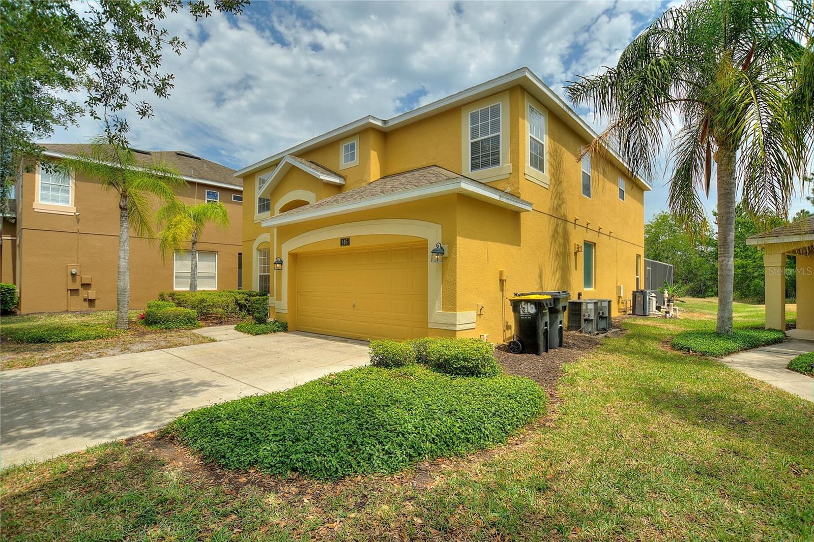 Listing photo 1 for 146 African Daisy Ct