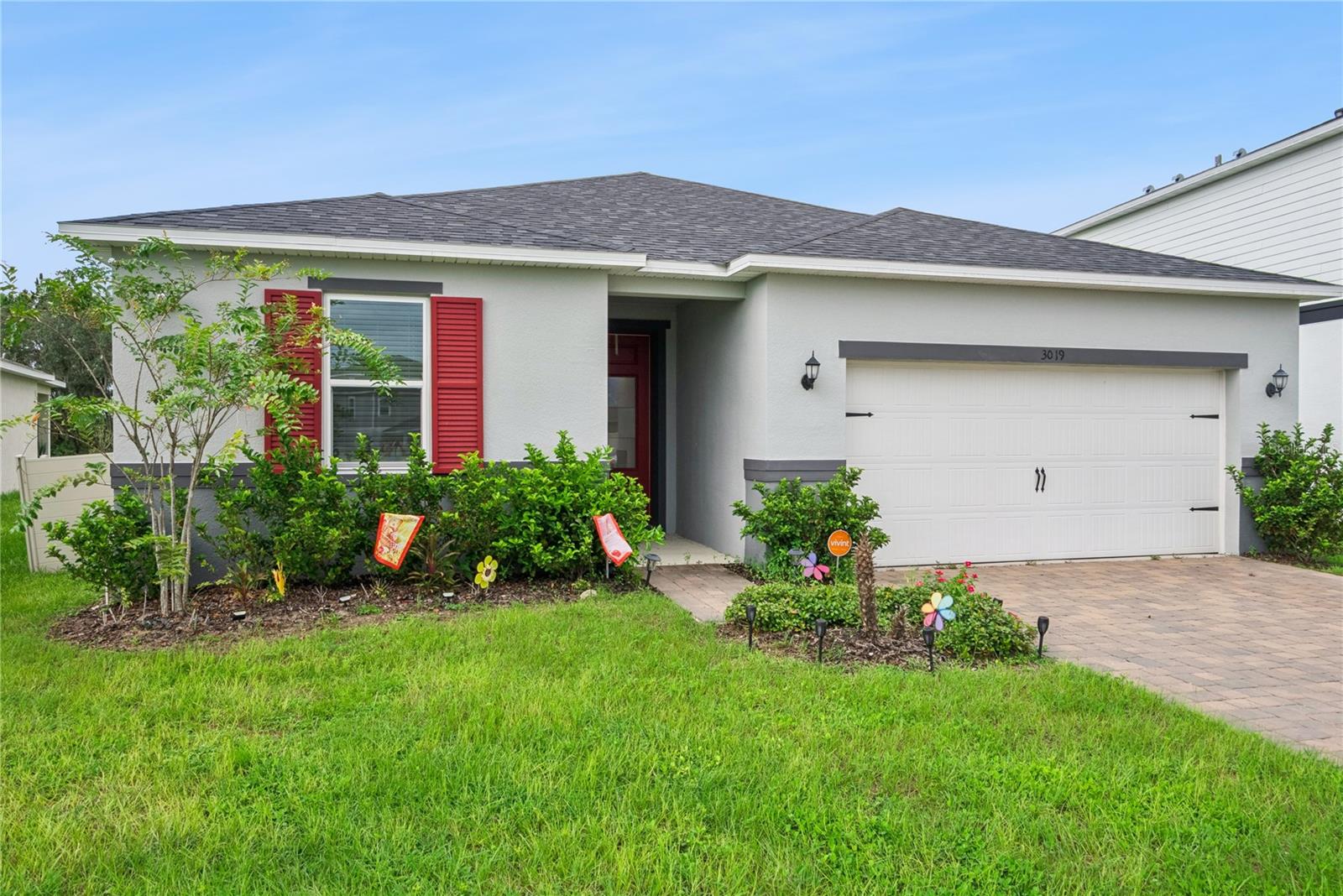Listing photo 2 for 3019 Sanctuary Dr