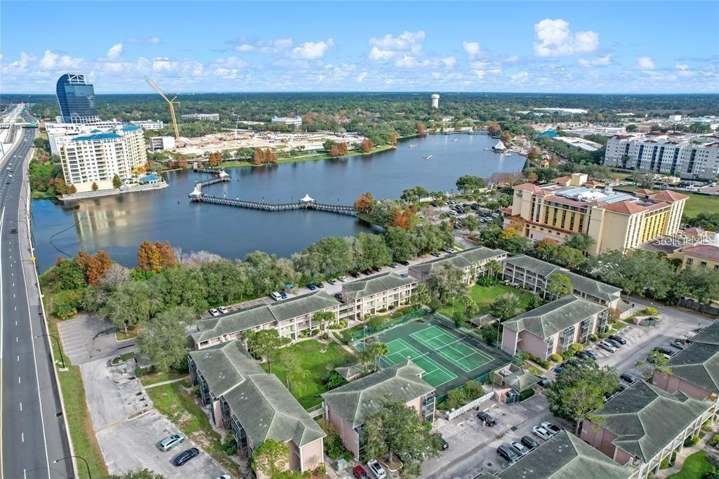 Listing photo 1 for 151 Oyster Bay Cir #300