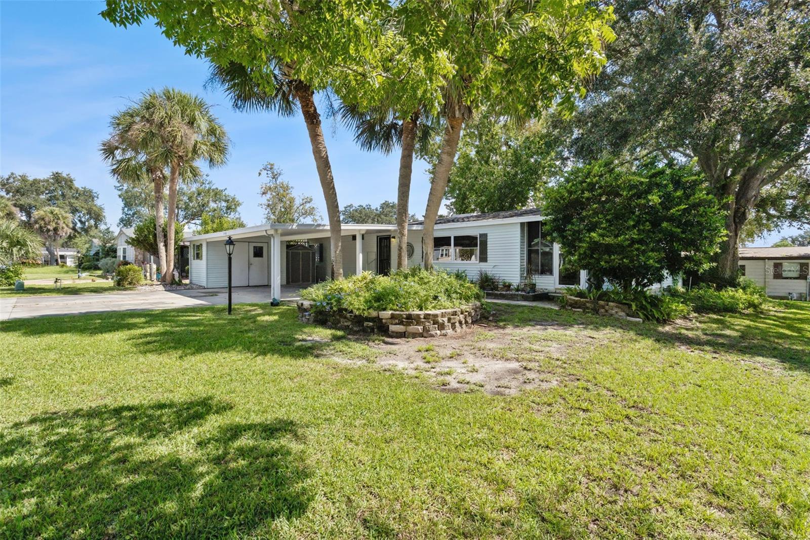 Listing photo for 25040 Betton Hl