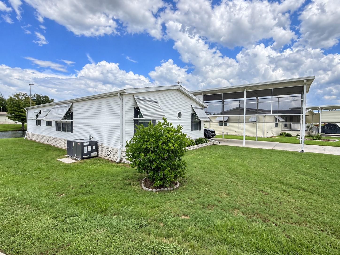 Listing photo 3 for 4986 Mount Olive Shores Dr
