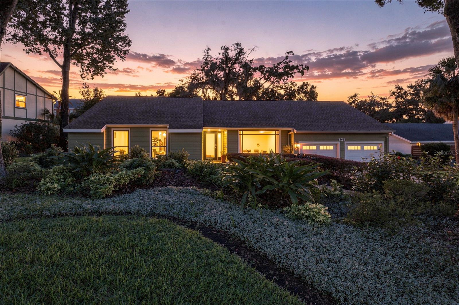 Listing photo 2 for 828 Brookwood Dr