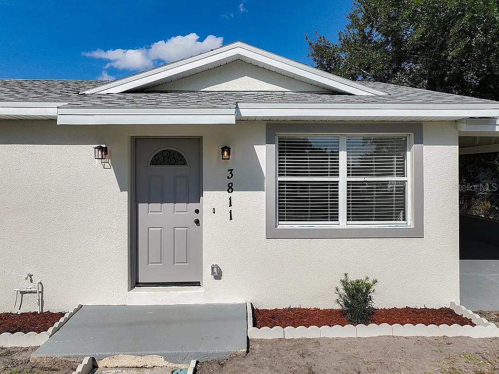 Listing photo 3 for 3811 Wilts St