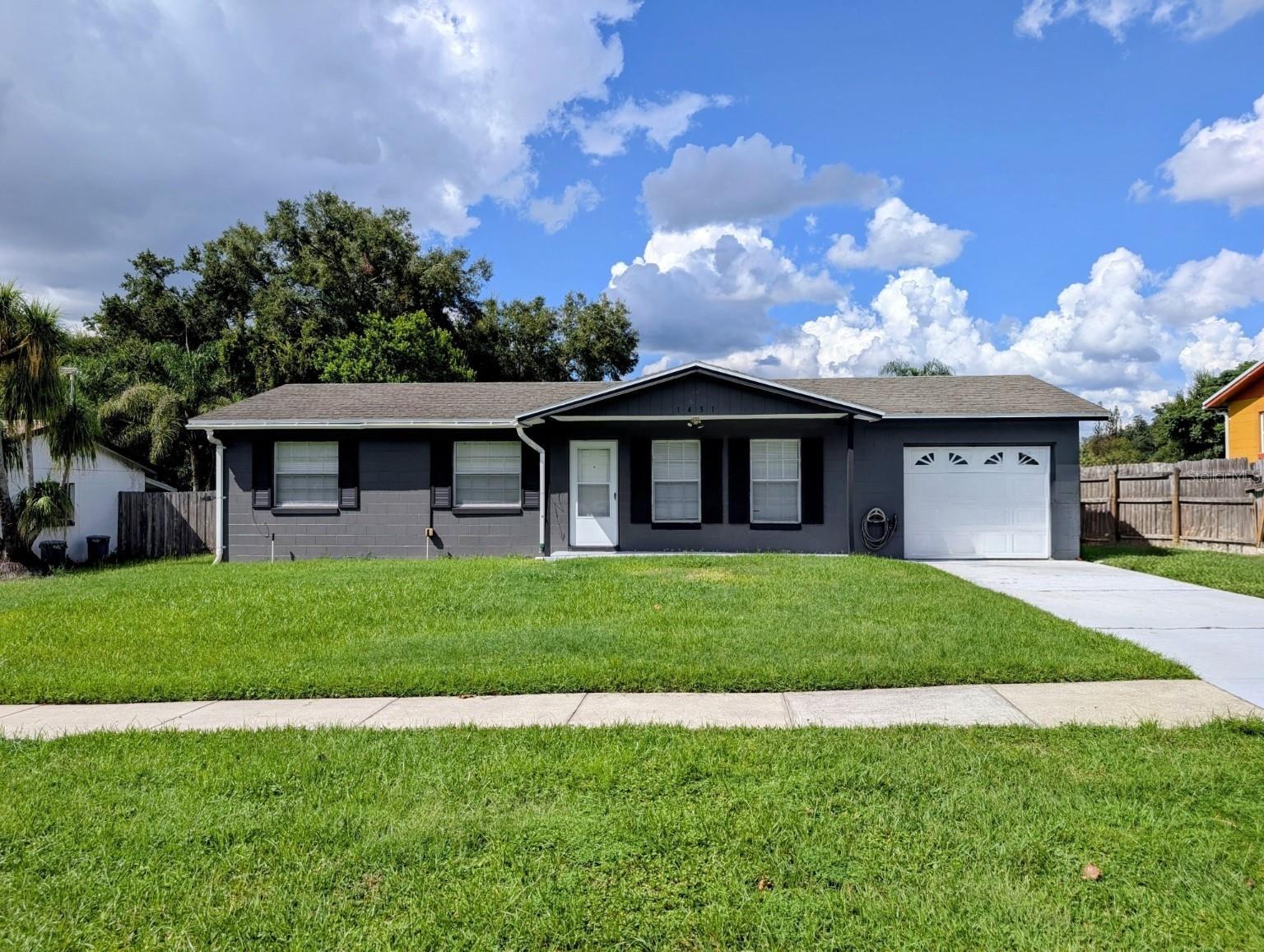1431 ROLLING GREEN DRIVE