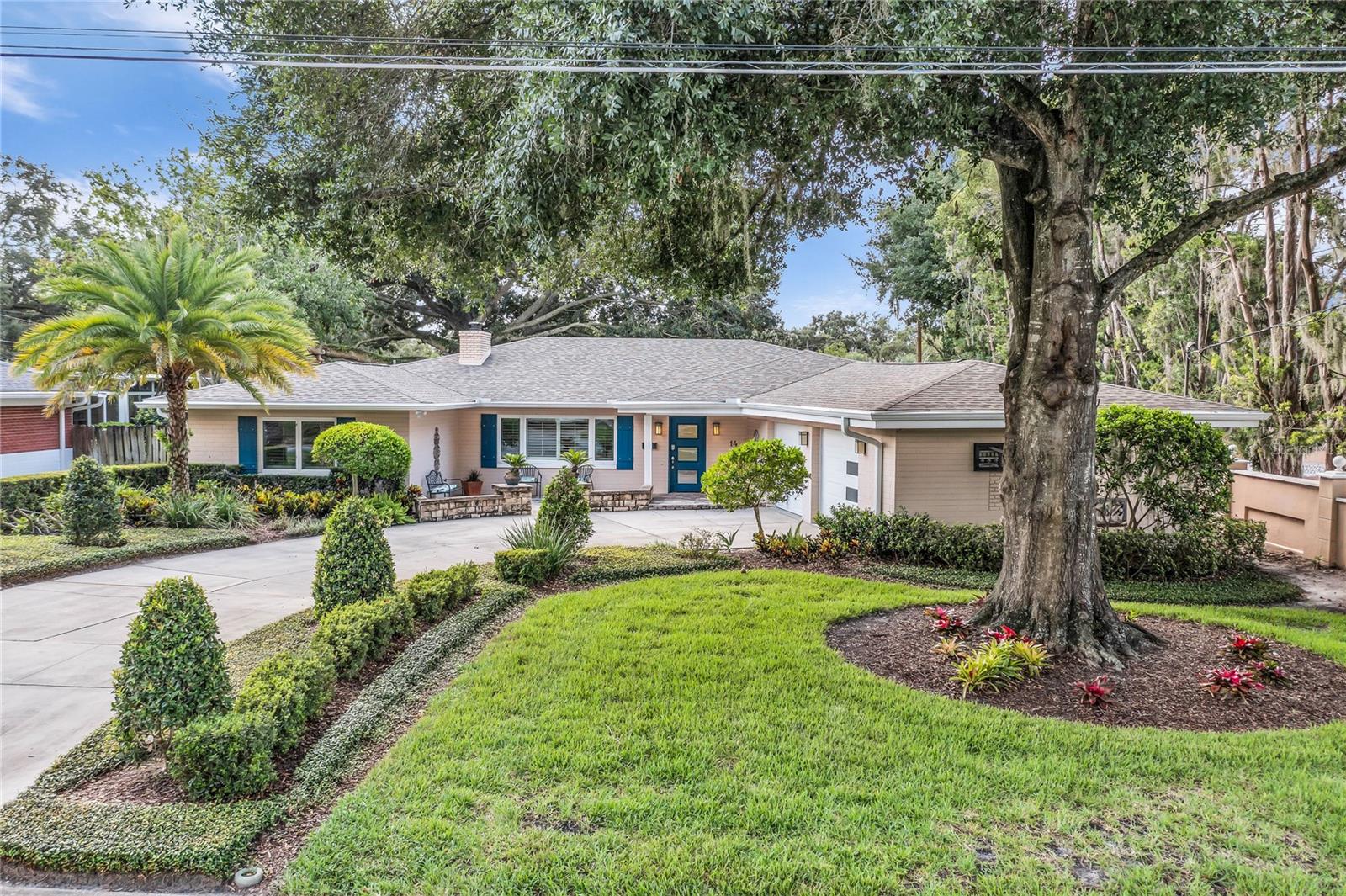 14 HOPKINS CIRCLE