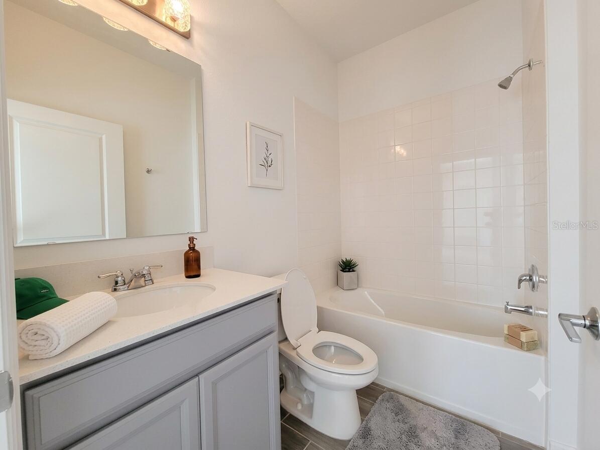 Listing photo 3 for 1971 Pond Pine Ct