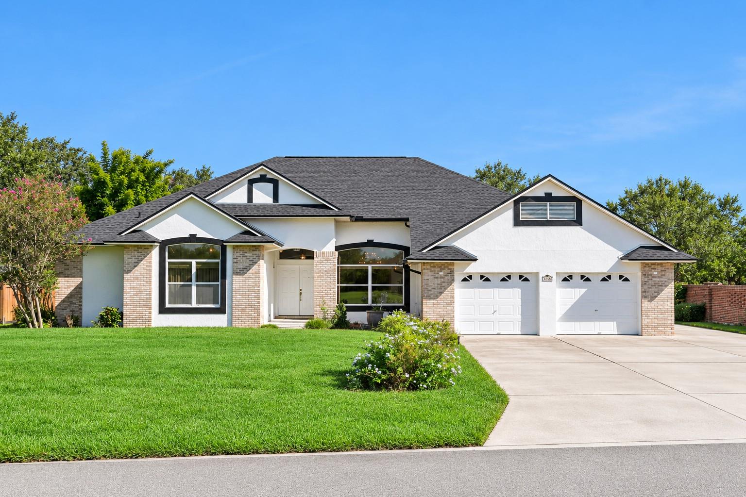4325 FARRELL LANE