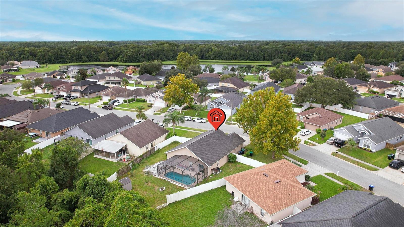 Listing photo 3 for 401 Fieldstream West Blvd