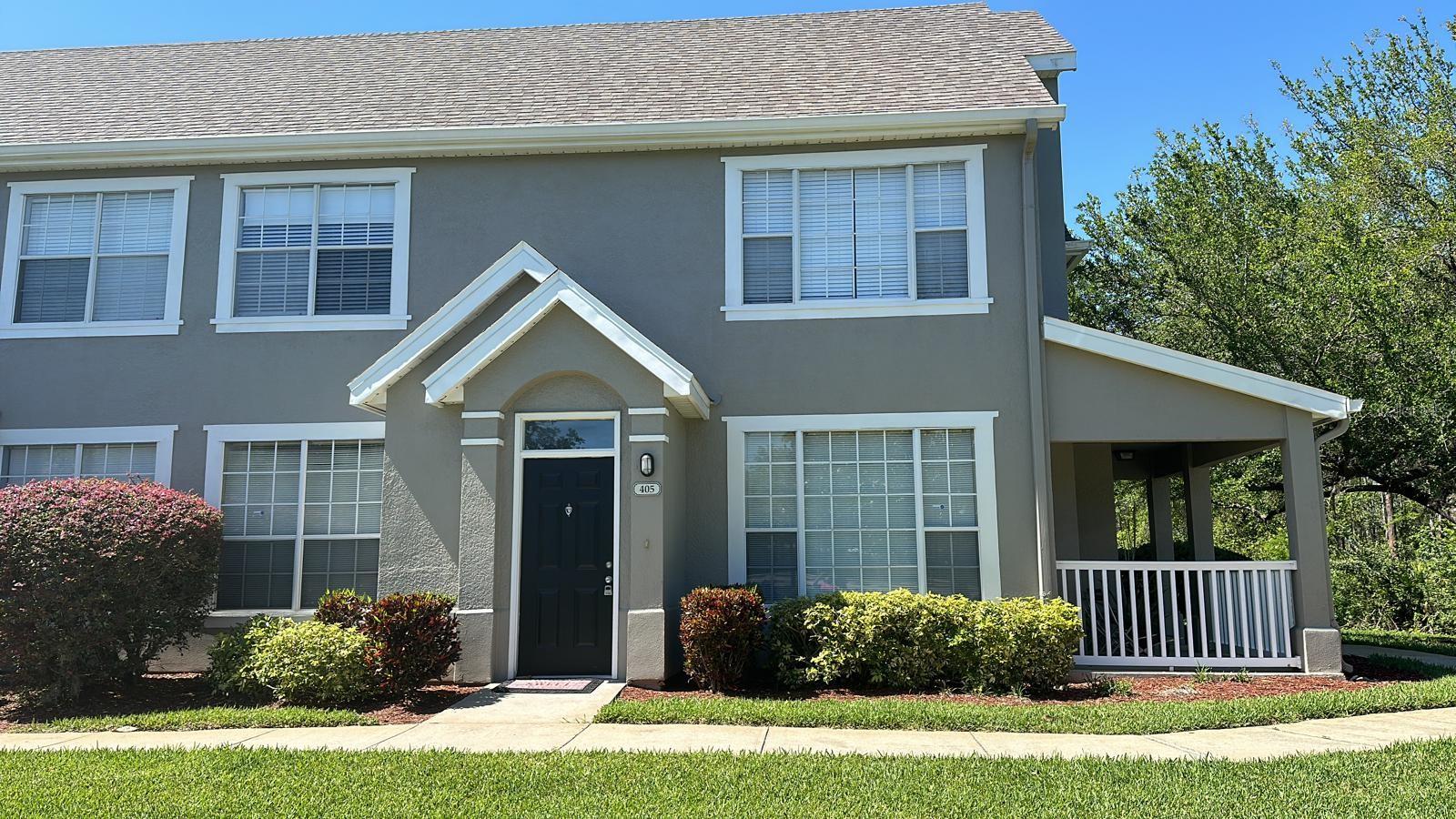 Listing photo 1 for 9149 Lee Vista Blvd #405