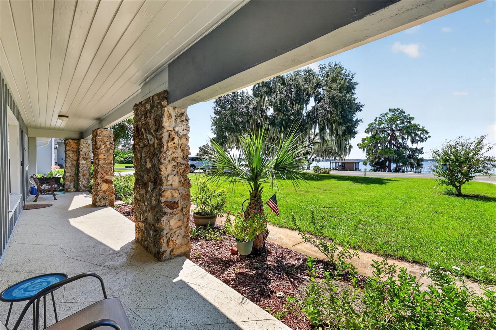 Listing photo 3 for 11417 Lake Minneola Shrs