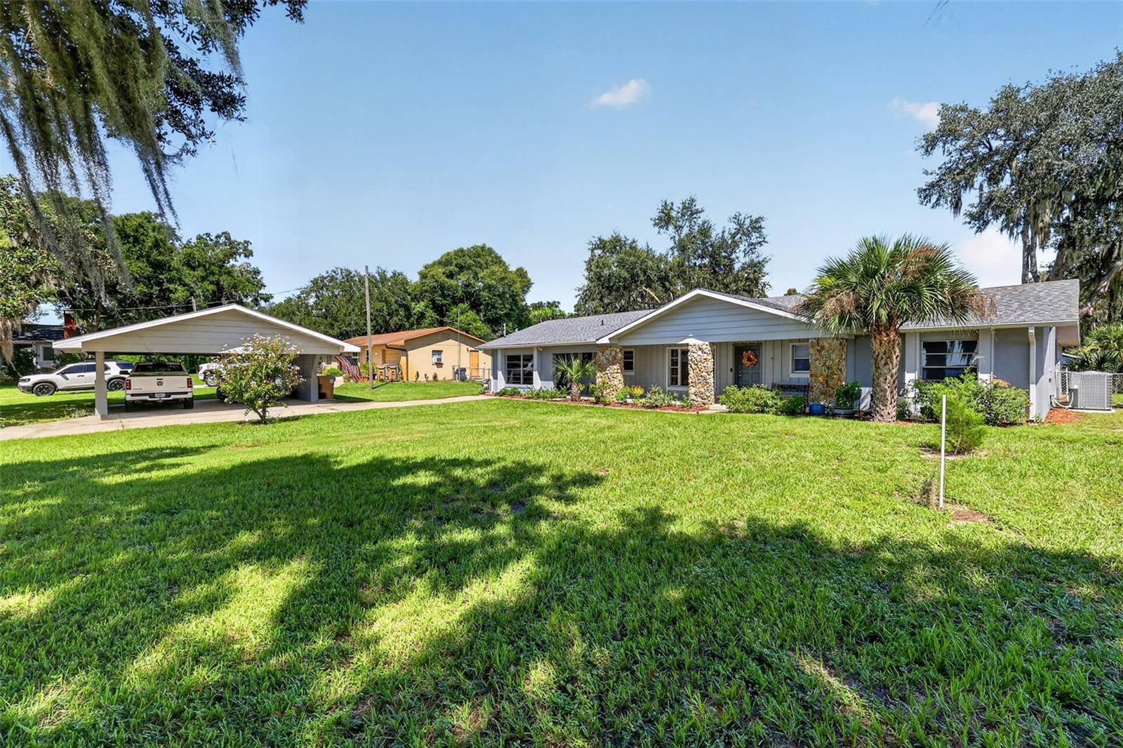 Listing photo 2 for 11417 Lake Minneola Shrs