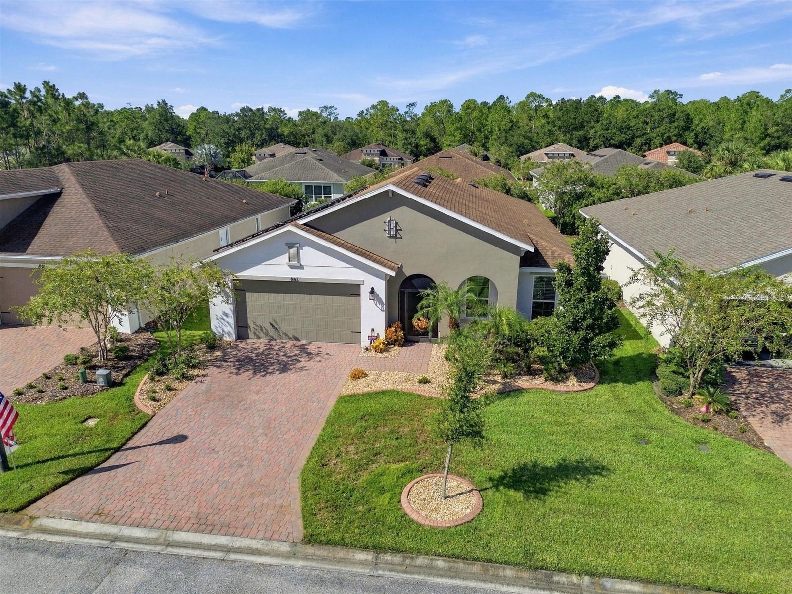 Listing photo 2 for 885 Pacific Ridge Rd