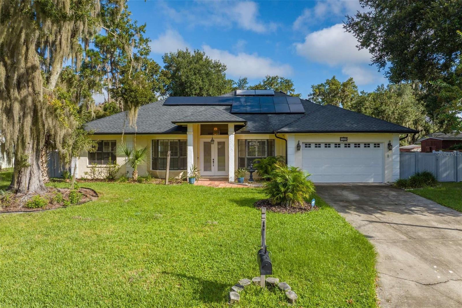1559 SKYLINE DRIVE