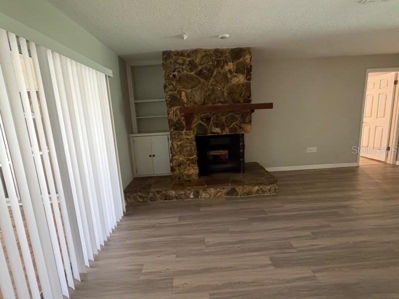 Listing photo 3 for 3501 Calgary Ln