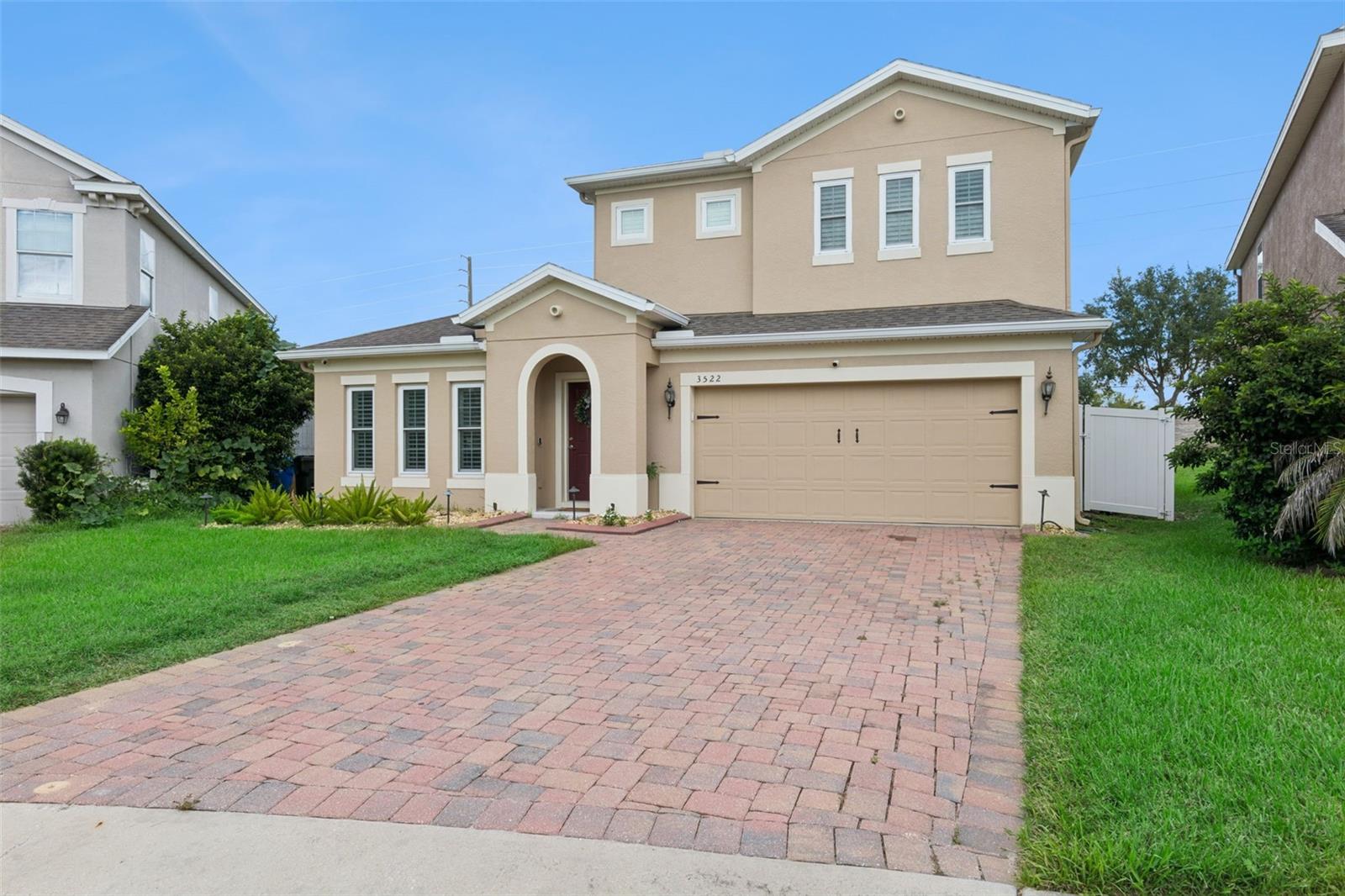 Listing photo 3 for 3522 Heart Pine Loop