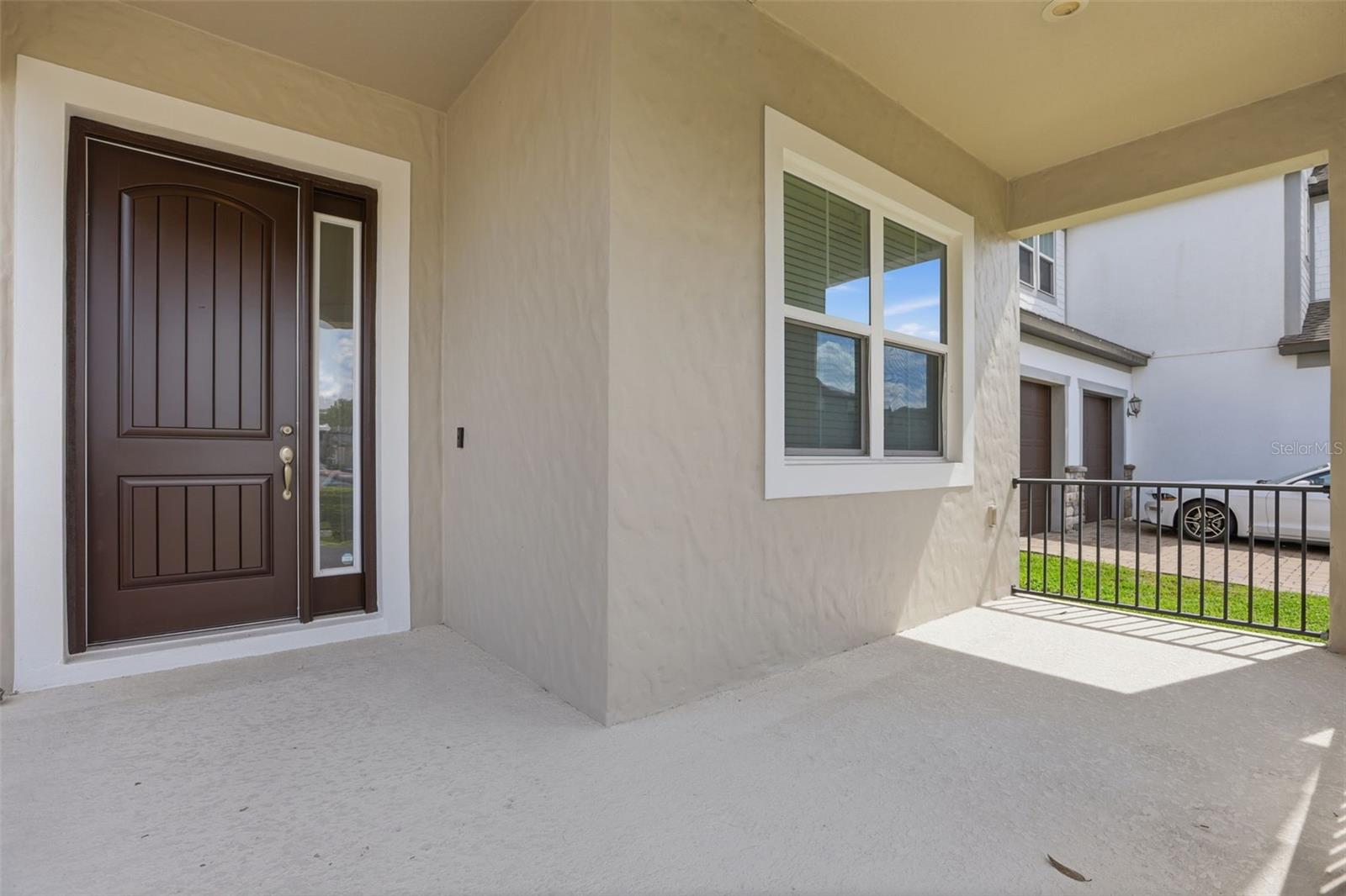 Listing photo 3 for 12785 Westside Village Loop
