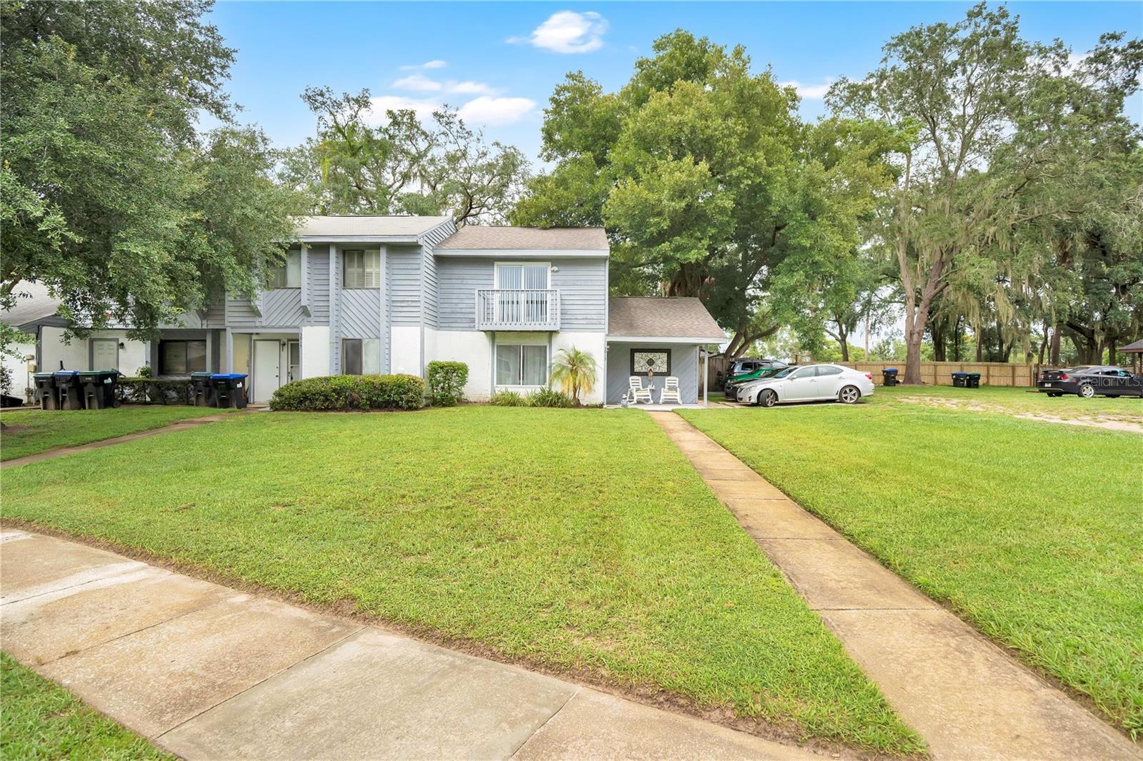 3913 MAGNOLIA POINTE LANE