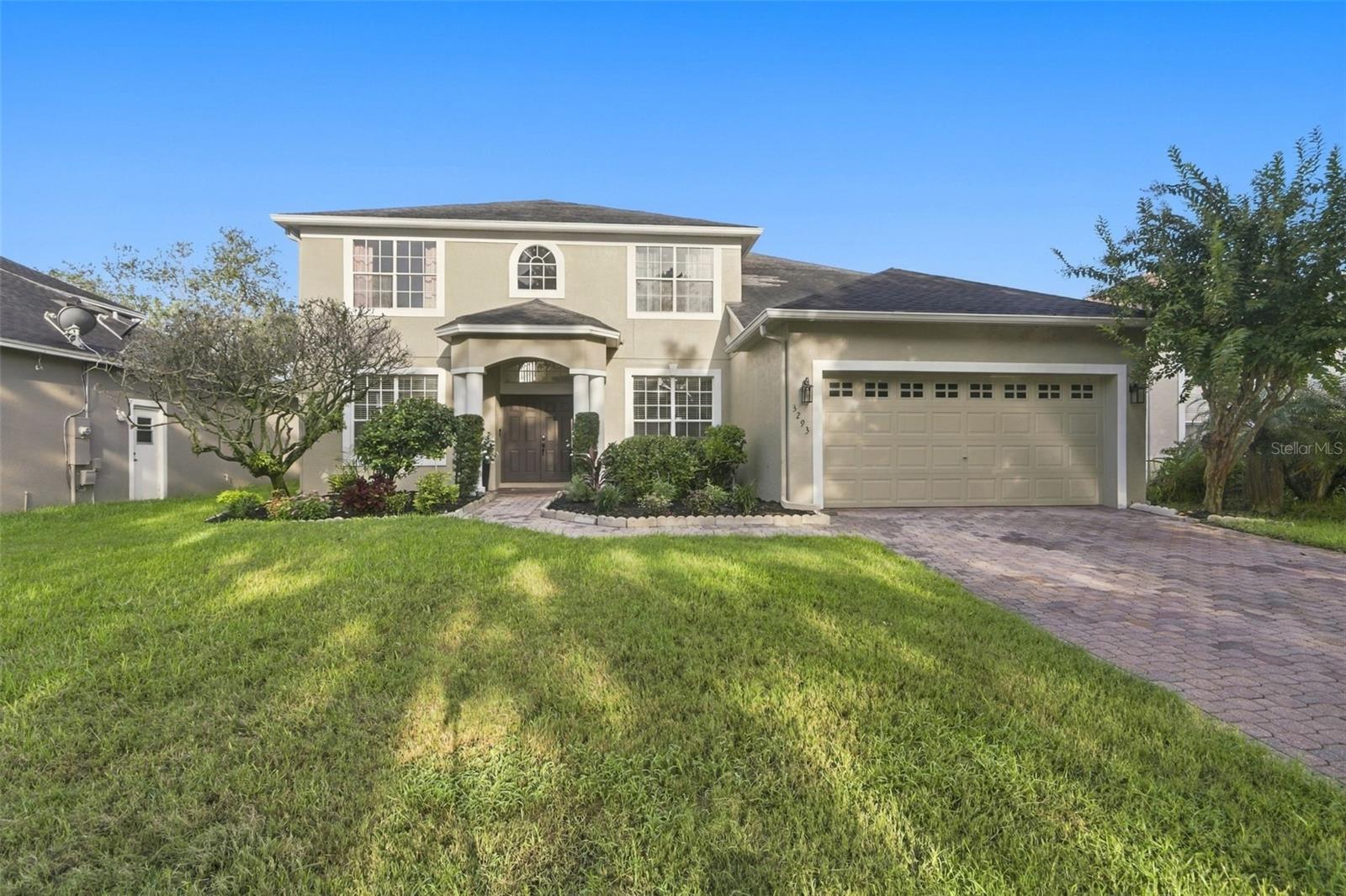 3293 RED ASH CIRCLE