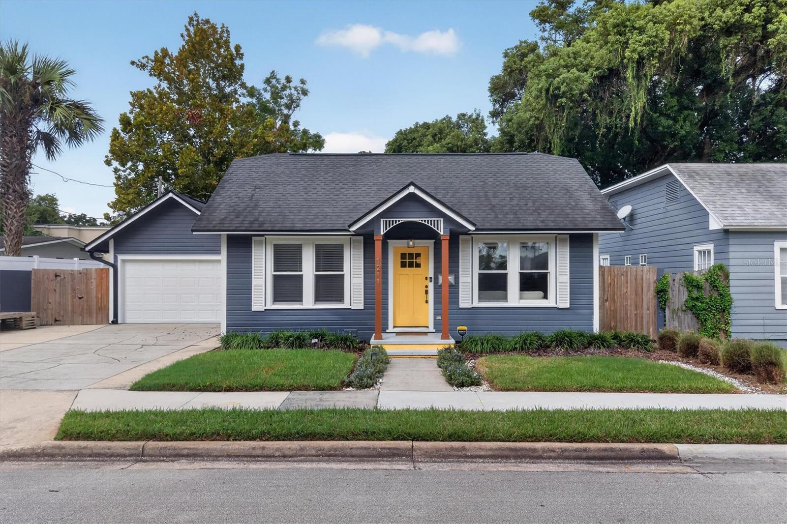 1211 SCHULTZ AVENUE