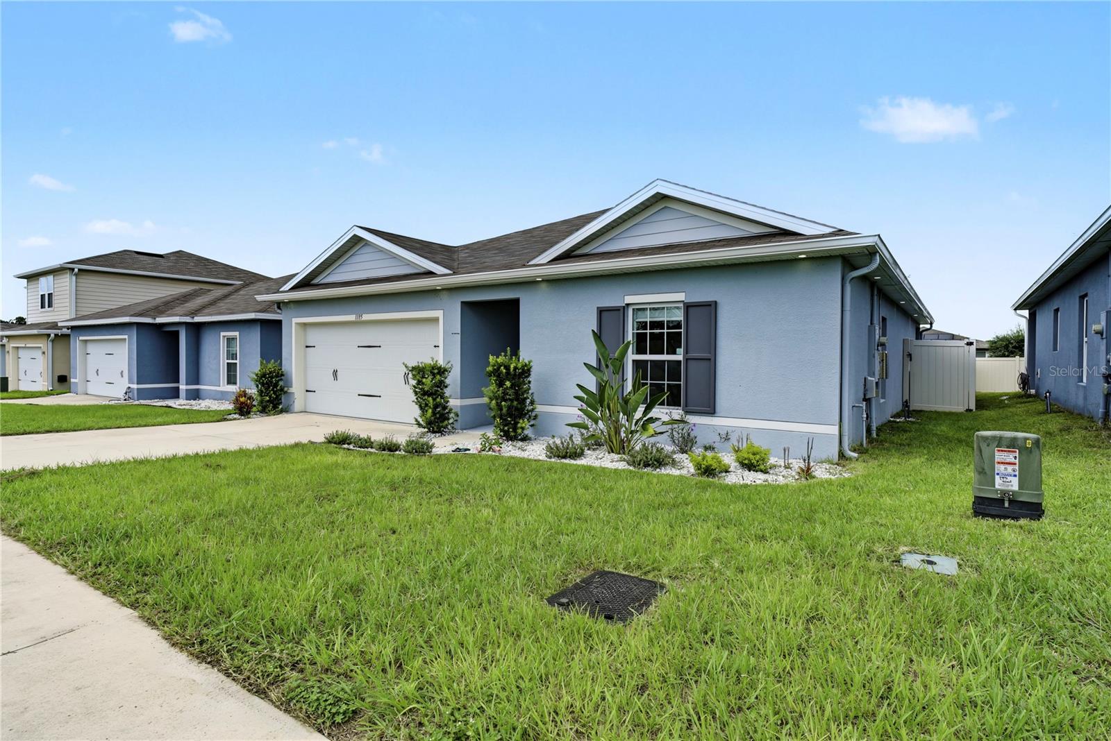 Listing photo 2 for 1185 Catskill Dr