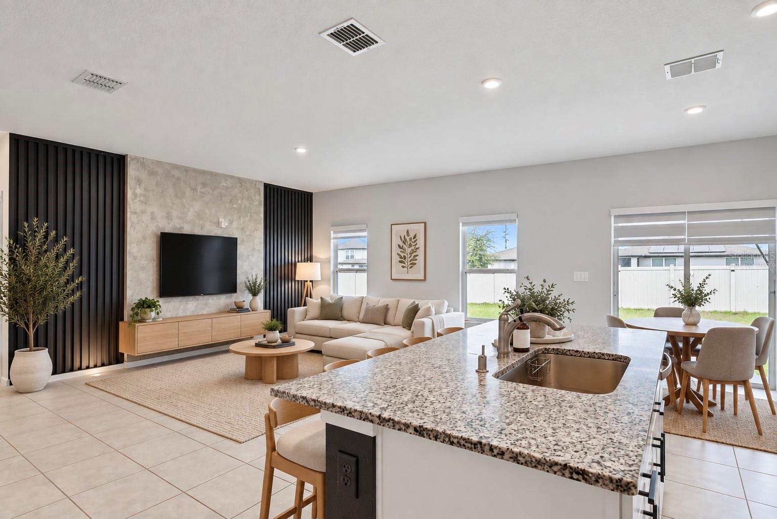Listing photo 3 for 1185 Catskill Dr