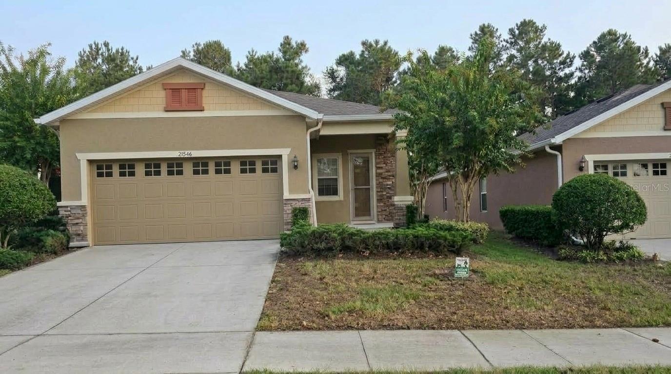 Listing photo 1 for 21846 Belgian Ct