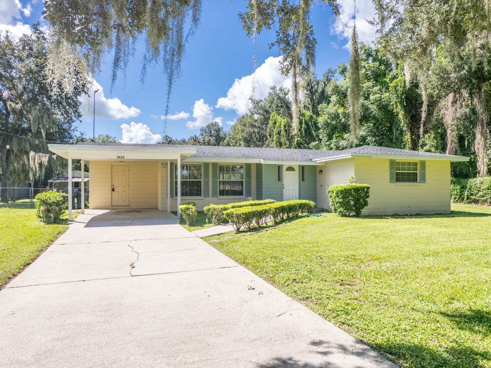 Listing photo 3 for 3625 E Gandy Rd