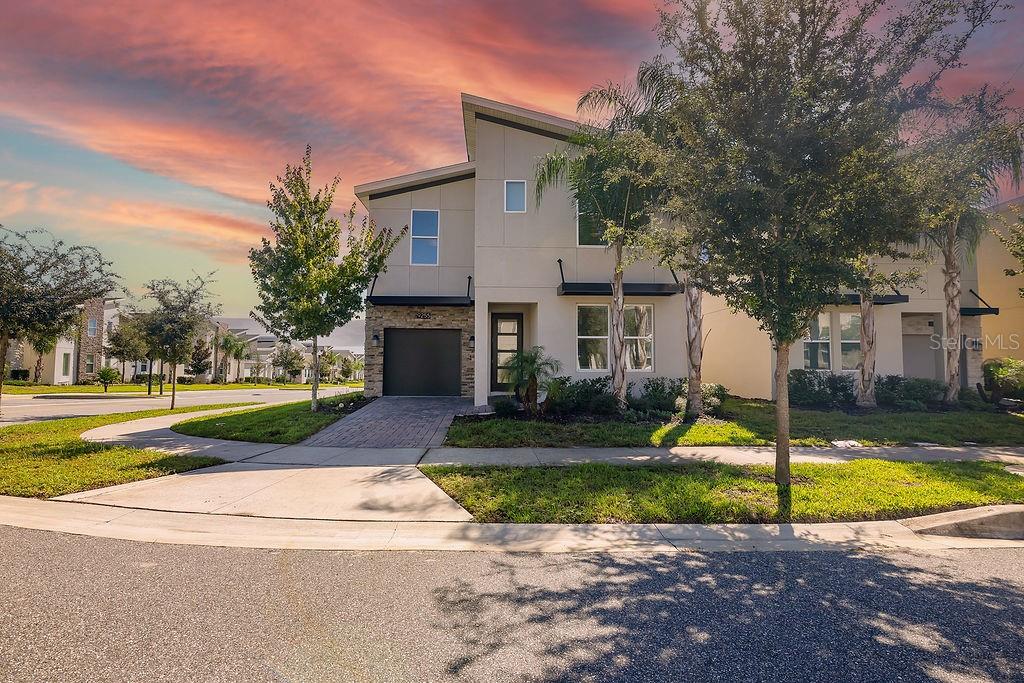 9255 SOMMERSET HILLS DRIVE