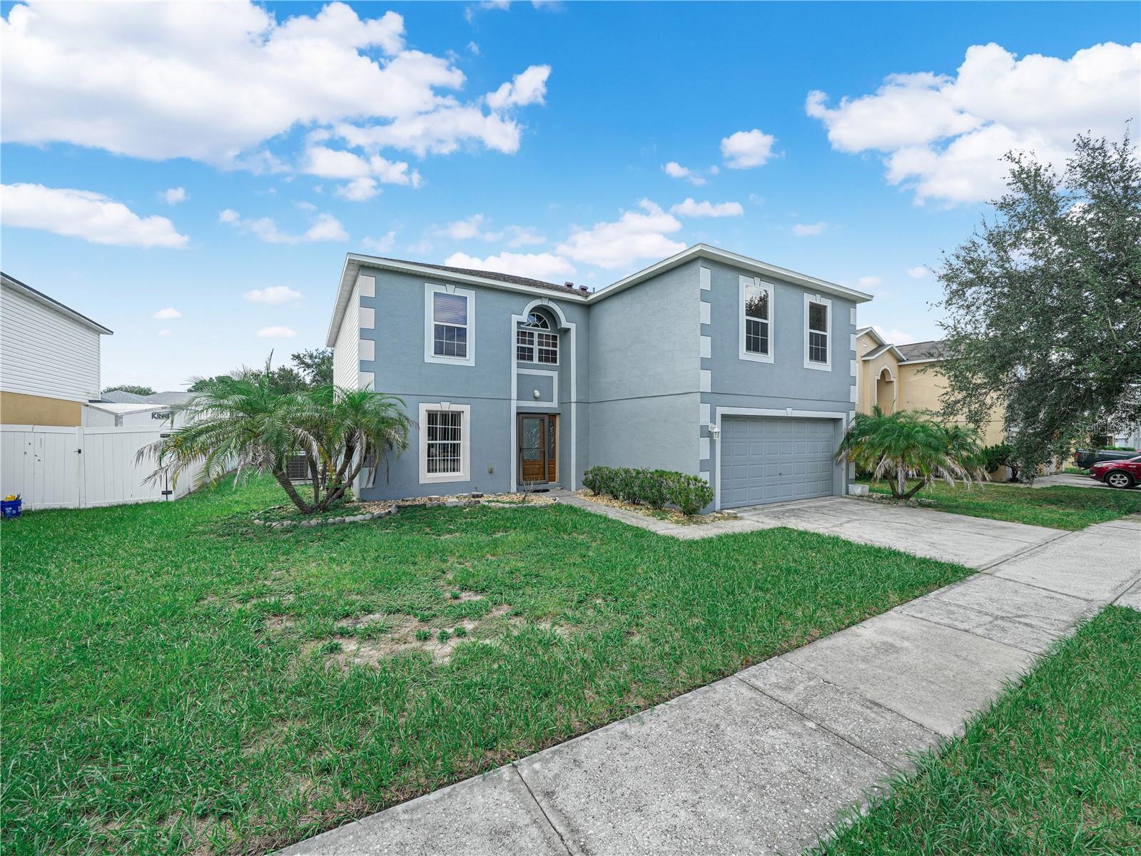 Listing photo 1 for 5809 Windridge Dr