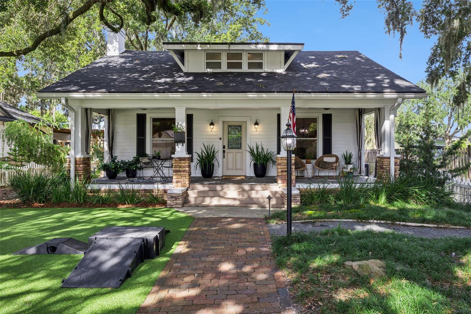 128 N HIGHLAND AVENUE