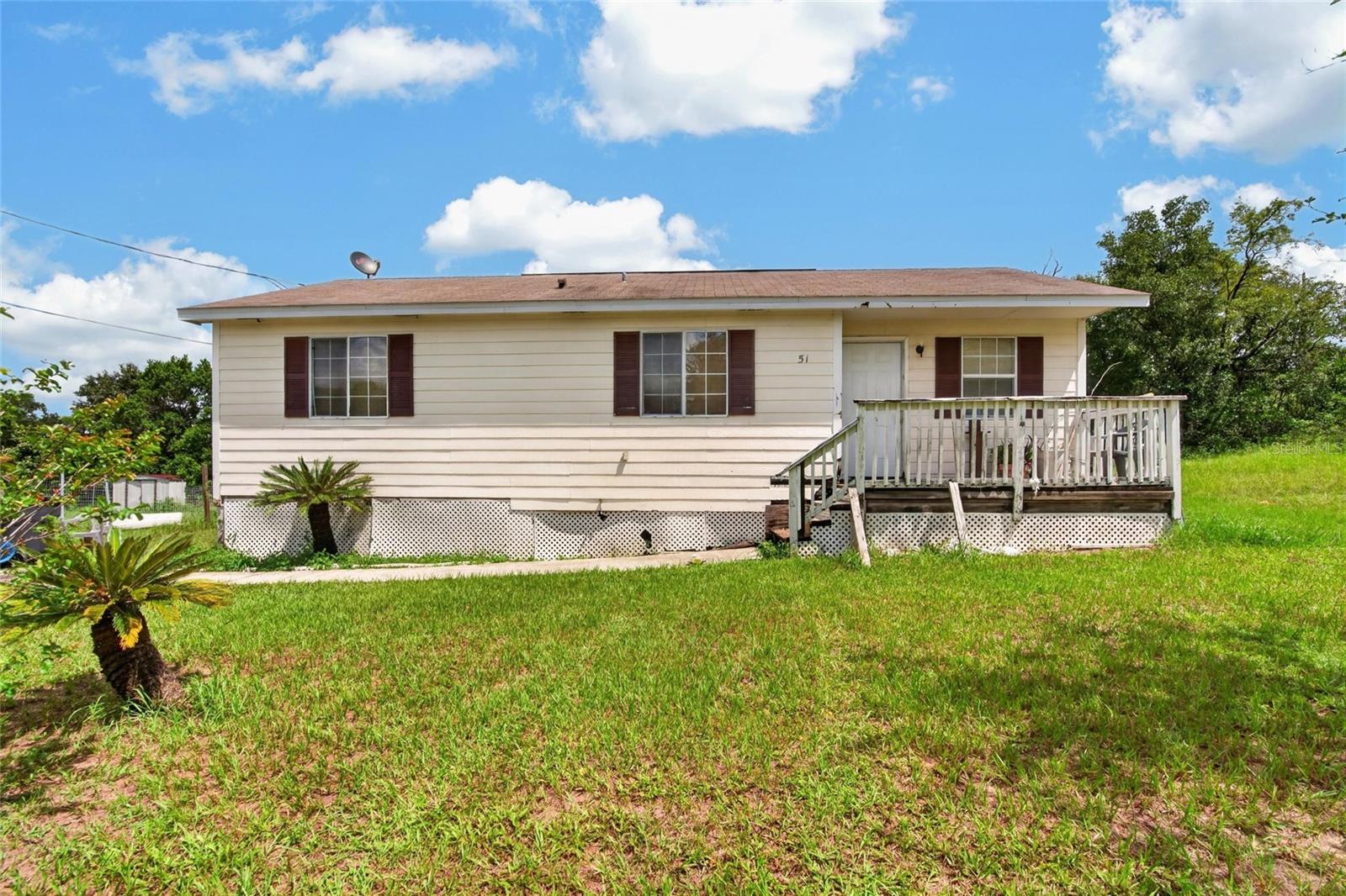 Listing photo 2 for 51 Massey Rd