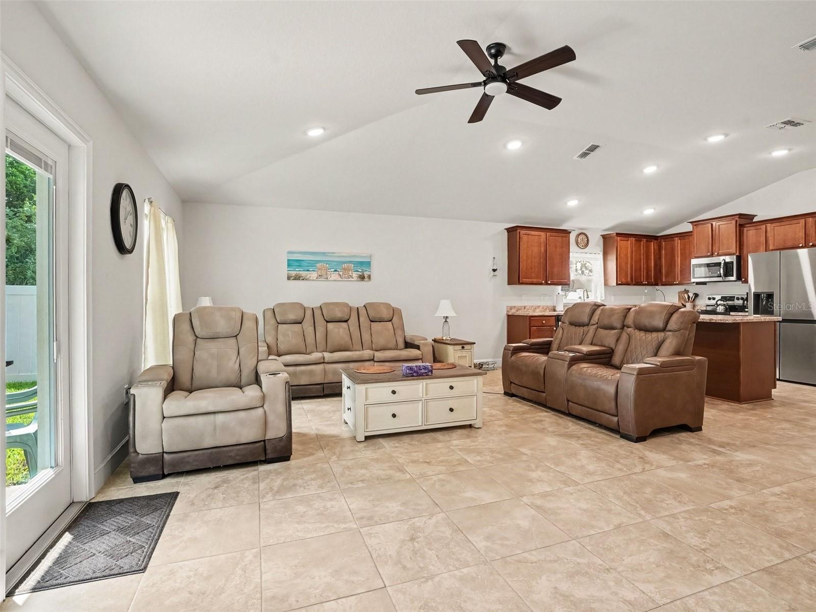 Listing photo 2 for 256 Krenson Bay Loop