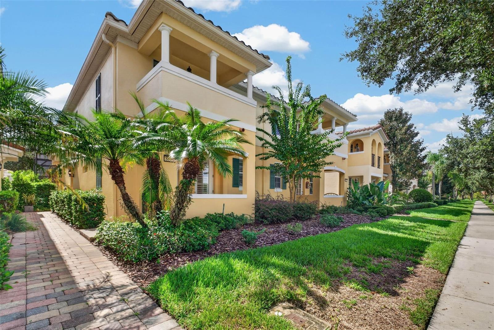 8668 ELDER LANE